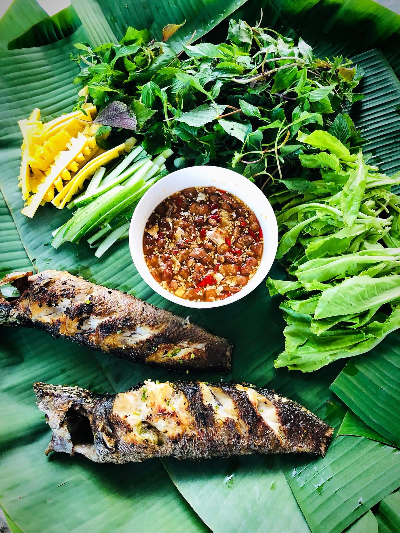 Cá lóc nướng trui - món ngon chuẩn miền Tây