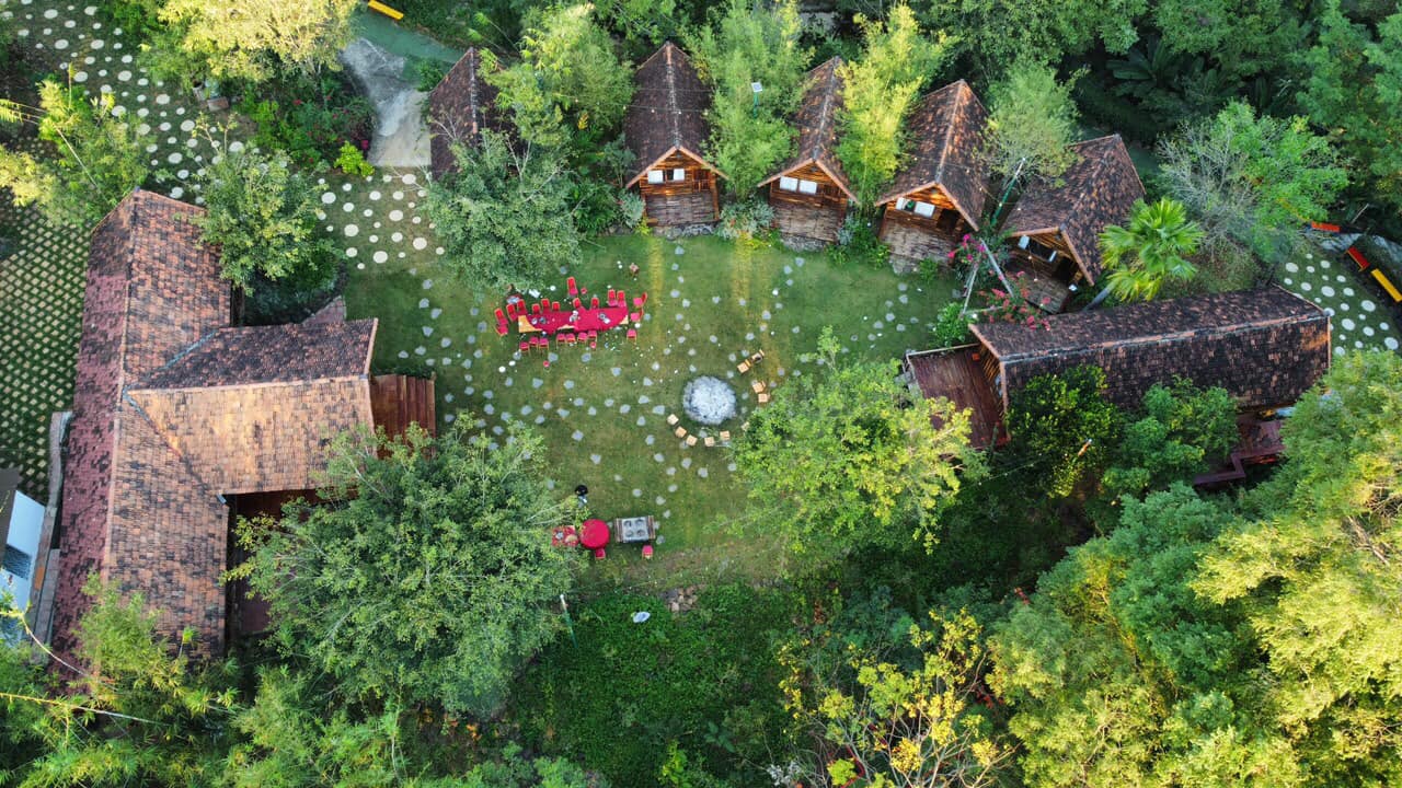 Khu du lịch Troh Bư: Nơi hội tụ 3 kỷ lục Việt Nam - Halo Travel