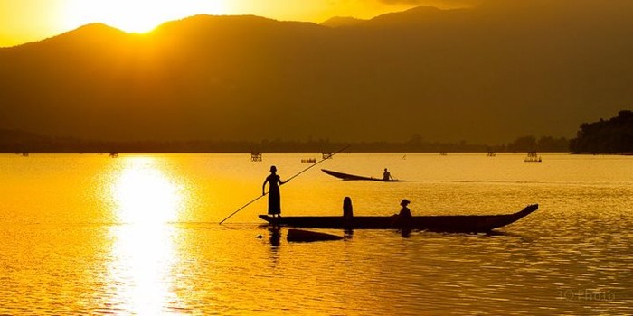 Chiêm ngưỡng cảnh đẹp mê hồn của Hồ Lắk - Buôn Mê Thuột | Giáo dục Việt Nam