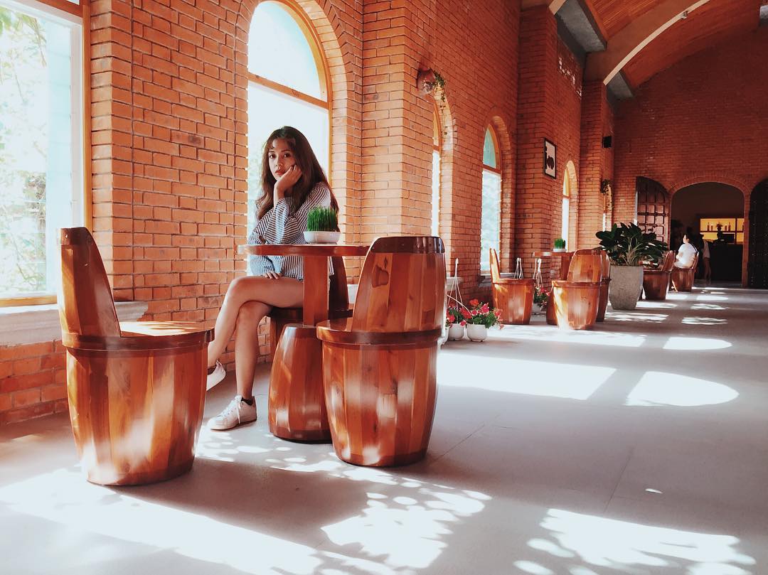 Check-in sang chảnh lâu đài rượu vang đẹp tựa trời Âu mới nổi ở Phan Thiết - ChuduInfo