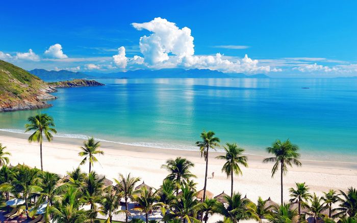 Bãi biển Nhũ Tiên Nha Trang có gì? Kinh nghiệm vui chơi hết nấc