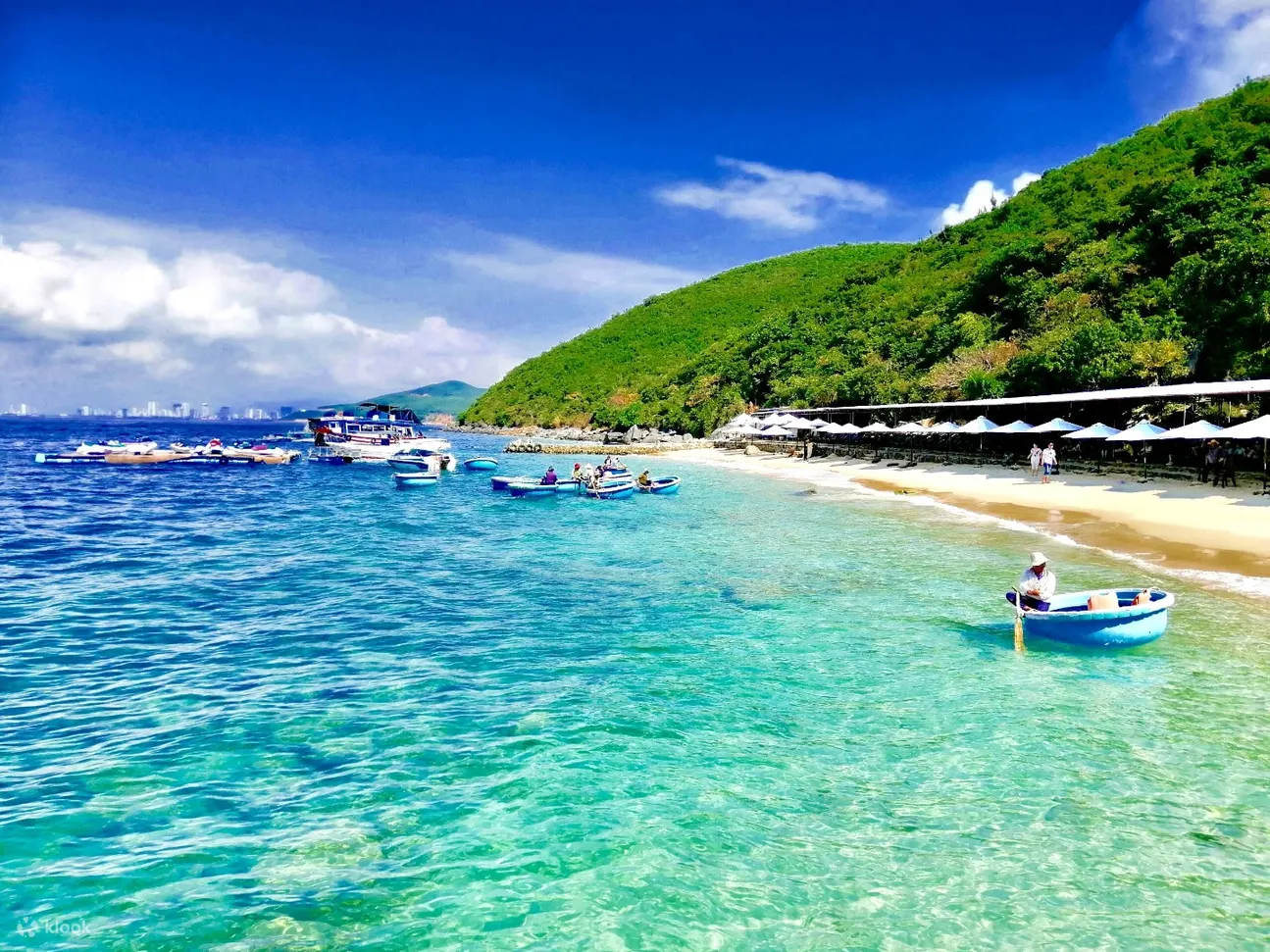 Tour Tham Quan Vịnh San Hô, Làng Chài, Bãi Tranh Nha Trang Bằng Tàu Cao Tốc - Klook Việt Nam