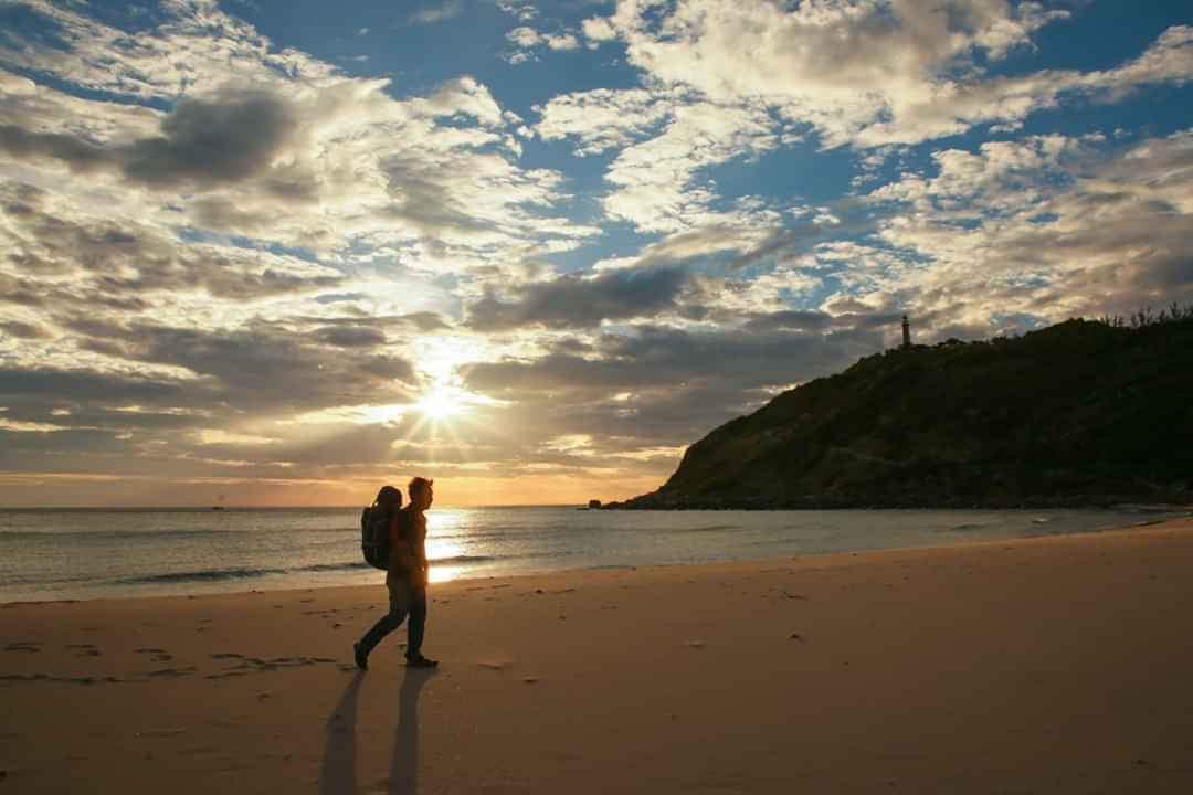 Tour Hải đăng Mũi Điện - Vịnh Vũng Rô - Đảo Hòn Nưa 1 ngày - Quy Nhơn Tourist